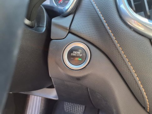 Used 2019 Chevrolet Equinox Premier image 25