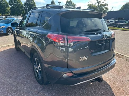 Used 2018 Toyota RAV4 XLE image 3