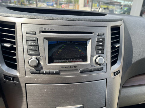 Used 2014 Subaru Outback 2.5i Limited image 9