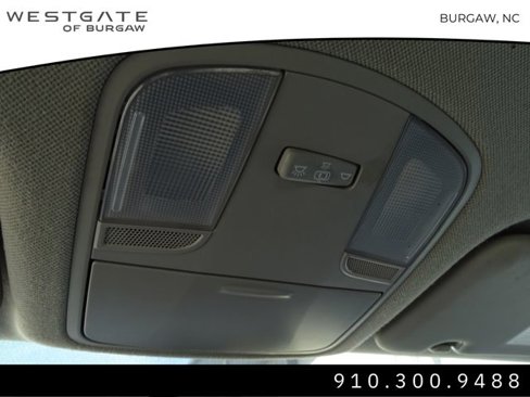 Used 2017 Hyundai Elantra SE image 28