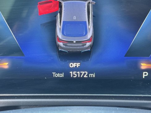 Used 2022 BMW i4 eDrive40 image 38