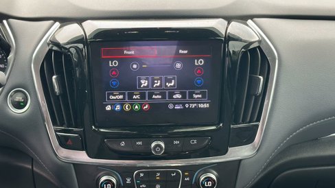 Used 2020 Chevrolet Traverse LT w/ LT Premium Package image 18