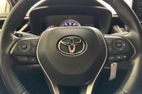 Used 2022 Toyota Corolla SE image 16