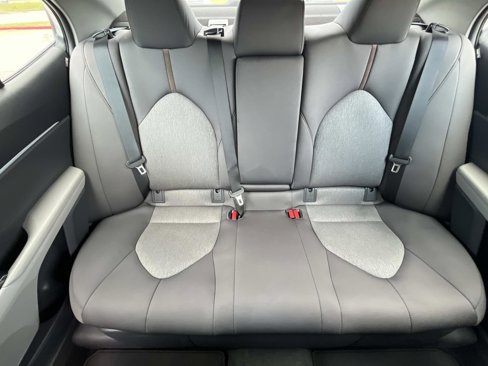 Certified 2019 Toyota Camry LE image 30
