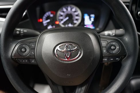 Certified 2022 Toyota Corolla LE image 16