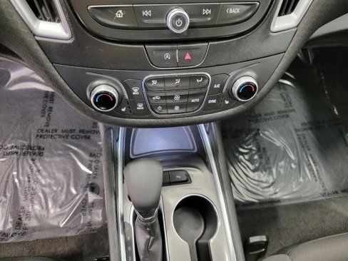 Used 2024 Chevrolet Malibu LT image 17