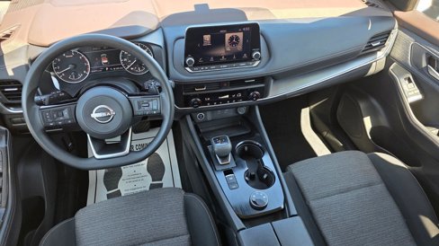 Used 2023 Nissan Rogue SV image 26