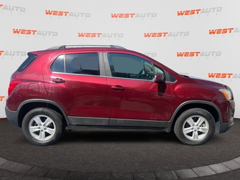 Used 2016 Chevrolet Trax LT w/ LT Convenience Package image 6
