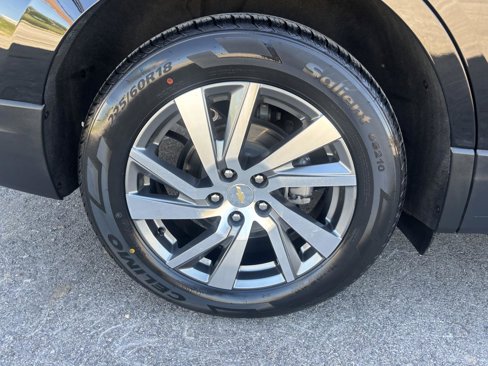 Used 2022 Chevrolet Equinox LT image 39