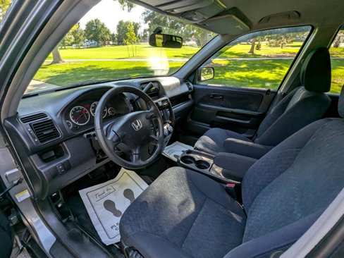 Used 2005 Honda CR-V LX image 11
