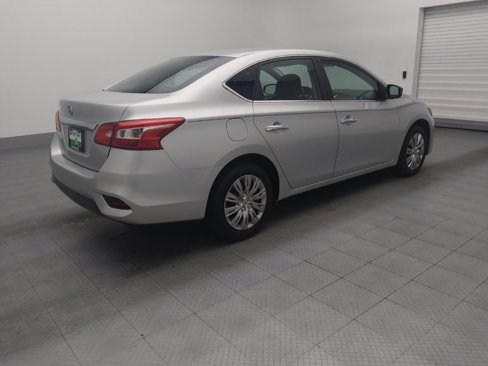 Used 2017 Nissan Sentra S image 10