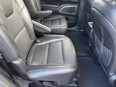 Used 2020 Kia Telluride S image 9
