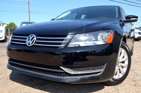 Used 2013 Volkswagen Passat 2.5 S image 2