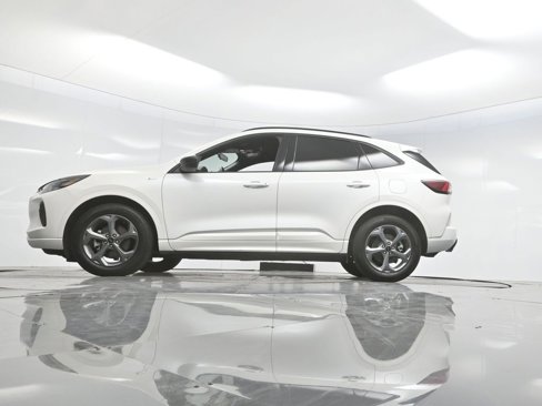 Used 2024 Ford Escape ST-Line w/ Equipment Group 301A image 44