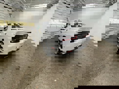 Used 2022 Dodge Challenger GT image 4