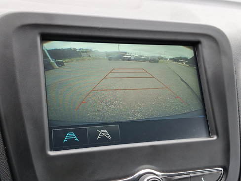 Used 2018 Chevrolet Equinox LT image 17