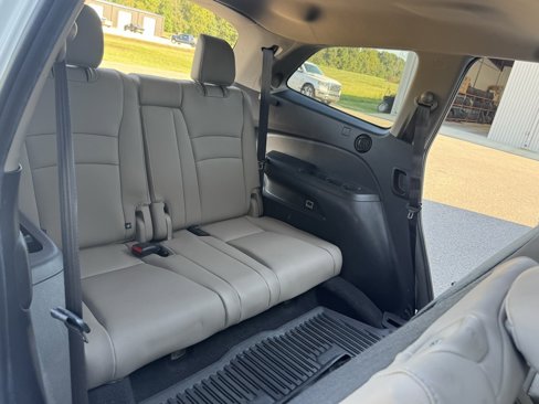 Used 2020 Honda Pilot Touring image 41