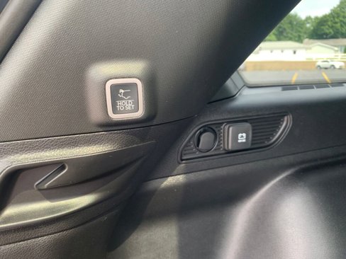 New 2025 Jeep Grand Cherokee Limited image 37