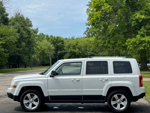 Used 2012 Jeep Patriot Limited w/ Sun/Sound Group image 14