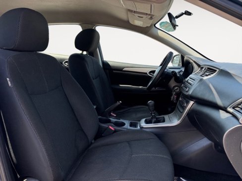 Used 2013 Nissan Sentra S image 4