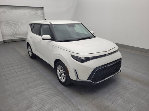 Used 2023 Kia Soul LX w/ LX Technology Package image 13