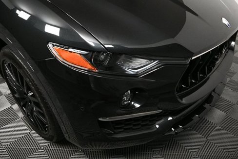 Certified 2022 Maserati Levante GT image 37