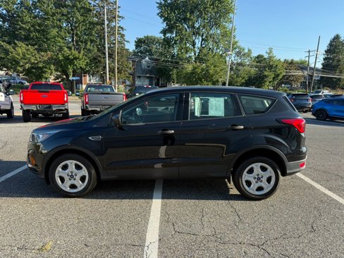 Used 2019 Ford Escape S image 4