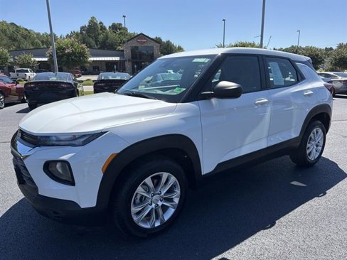 Used 2023 Chevrolet TrailBlazer LS image 1