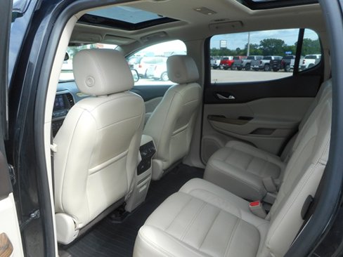 Used 2017 GMC Acadia Denali w/ Technology Package image 19