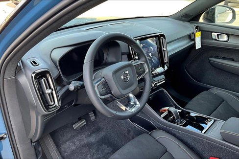 New 2024 Volvo XC40 Recharge Plus w/ Protection Package Premier image 9