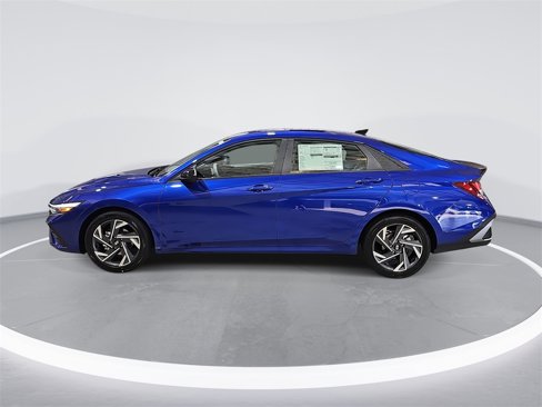 New 2025 Hyundai Elantra Sport image 8