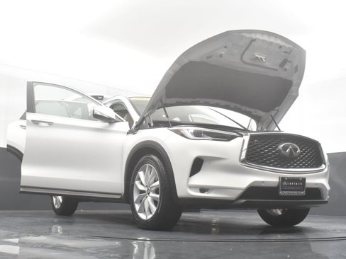 Used 2019 INFINITI QX50 Essential w/ Premium Heat Package image 38