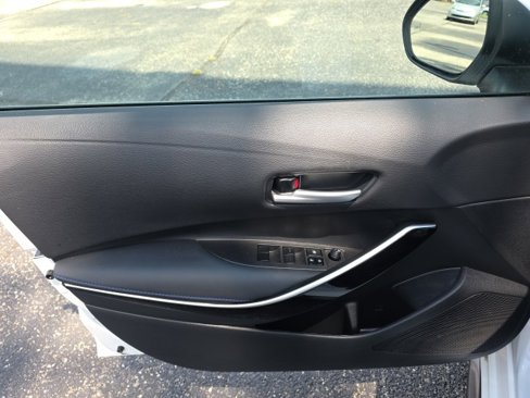 Used 2022 Toyota Corolla XSE image 13