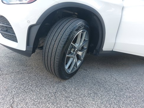 Used 2020 Mercedes-Benz GLC 300 image 32