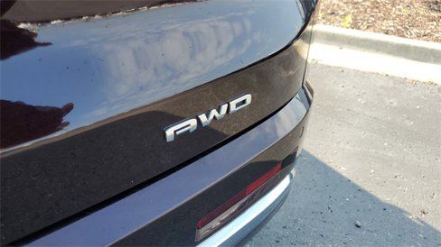 Used 2020 GMC Acadia Denali w/ Technology Package image 32