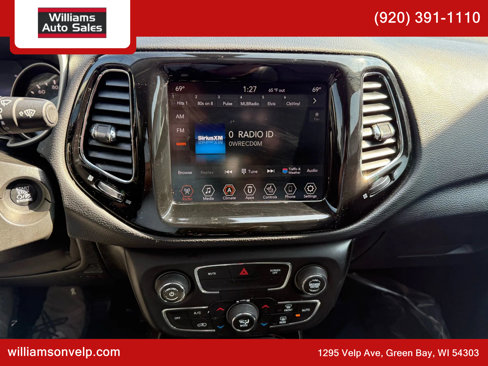 Used 2020 Jeep Compass Limited image 18