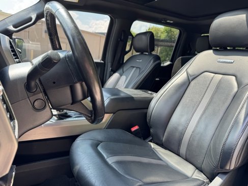 Used 2019 Ford F150 Platinum w/ Equipment Group 701A Luxury image 8
