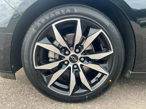 Used 2020 Chevrolet Malibu RS image 18