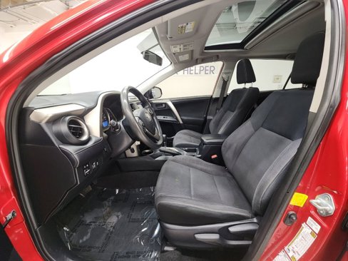 Used 2013 Toyota RAV4 XLE image 12