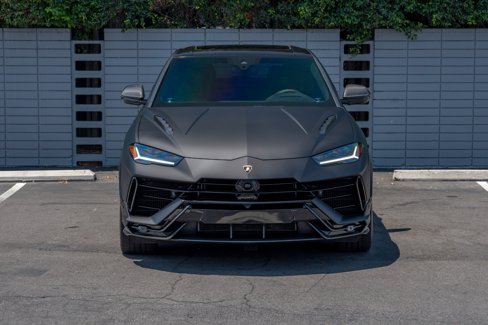Used 2023 Lamborghini Urus Performante image 2