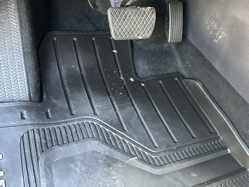 Used 2024 Honda HR-V LX image 16
