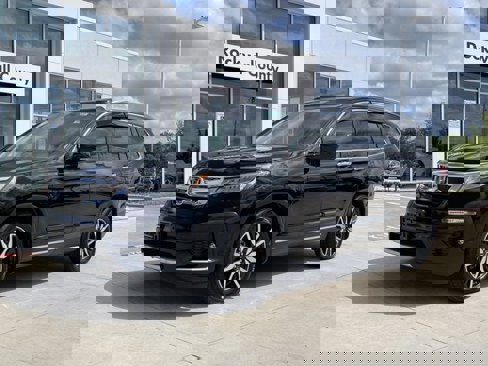 Used 2020 Honda Pilot Touring image 2