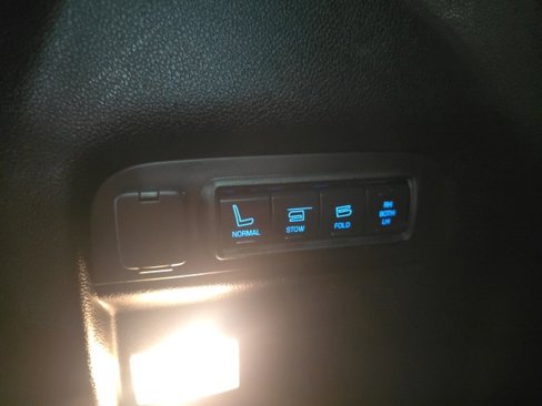 Used 2018 Ford Explorer Limited w/ Equipment Group 301A image 14