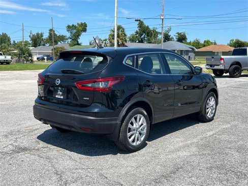 Used 2021 Nissan Rogue Sport S image 5