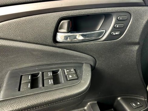 Used 2022 Honda Pilot Special Edition image 8