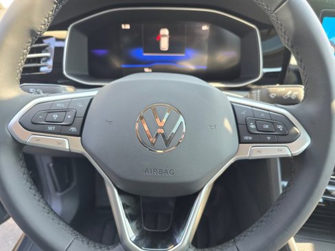 New 2025 Volkswagen Jetta SE image 29