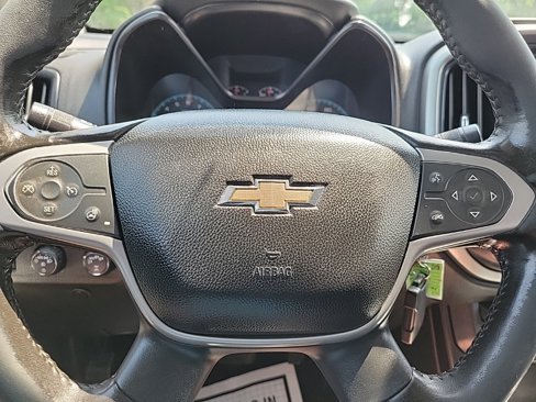 Used 2020 Chevrolet Colorado LT w/ LT Convenience Package image 24