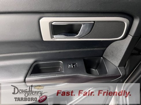 Used 2020 Ford Explorer XLT w/ Equipment Group 202A image 31
