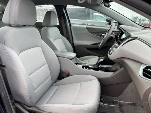 Used 2023 Chevrolet Malibu LT image 14