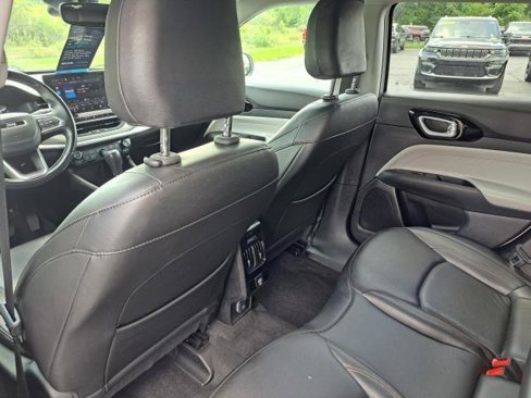 Used 2022 Jeep Compass Limited image 20